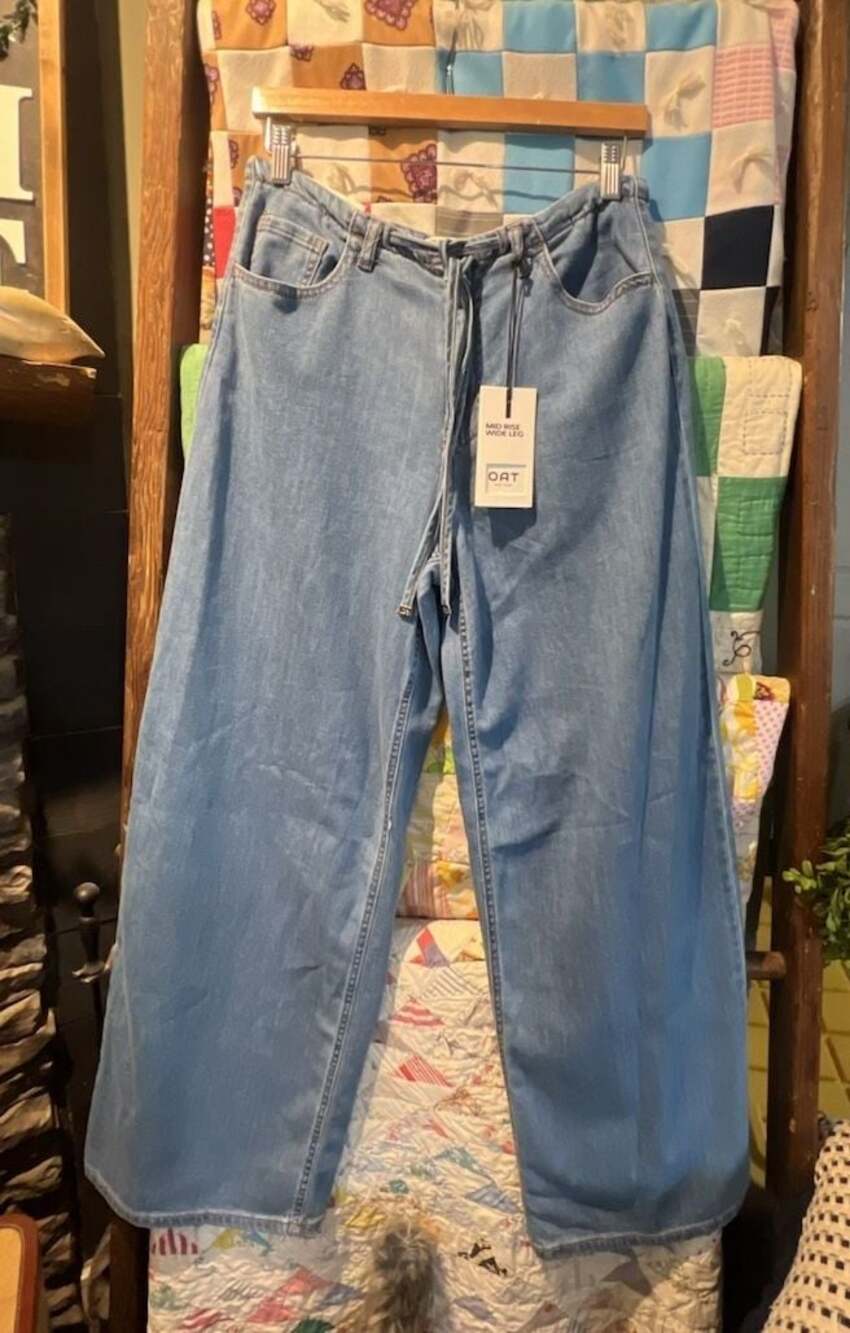 OAT Mid Rise Wide Leg Jeans